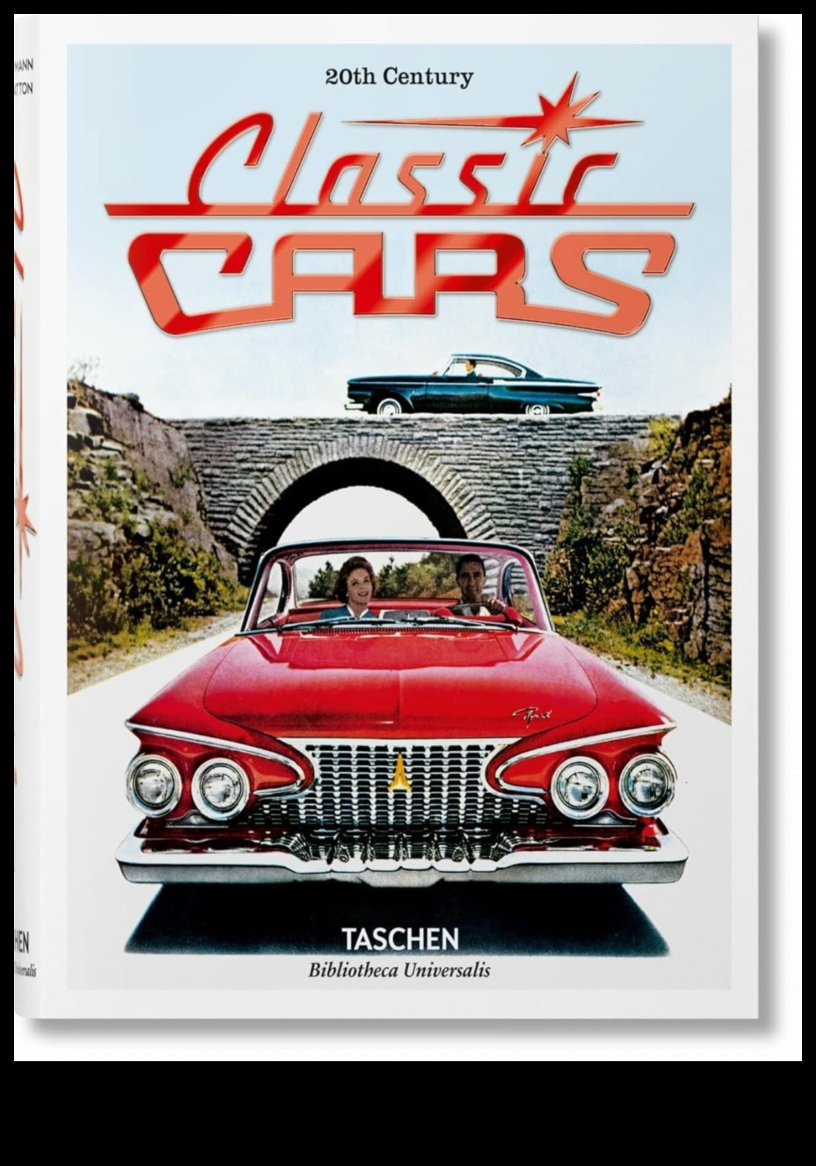 מסעות עתיקי יומין: מכוניות ואופניים עתיקות על כבישים אינסופיים