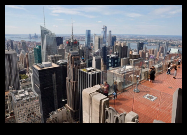 Skyline Sweat קבל אימון עירוני עם נוף 3 Skyline Sweat: אימוני חוץ עם נוף עירוני עם נוף